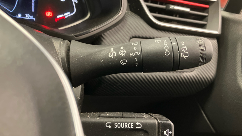 Renault Clio 1.6 E-TECH Hybrid 140 RS Line 5dr Auto Hybrid Hatchback